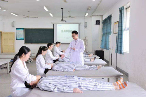 石家莊冀聯(lián)醫(yī)學(xué)中專學(xué)校升學(xué)報(bào)名資料