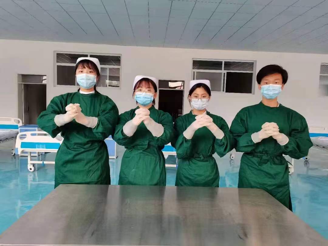 初三沒有畢業(yè)可以到河北同仁醫(yī)專上學(xué)嗎