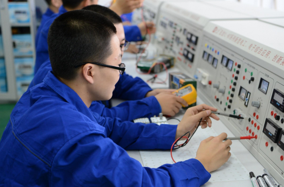 國家開放大學?？评砉ゎ悓W費